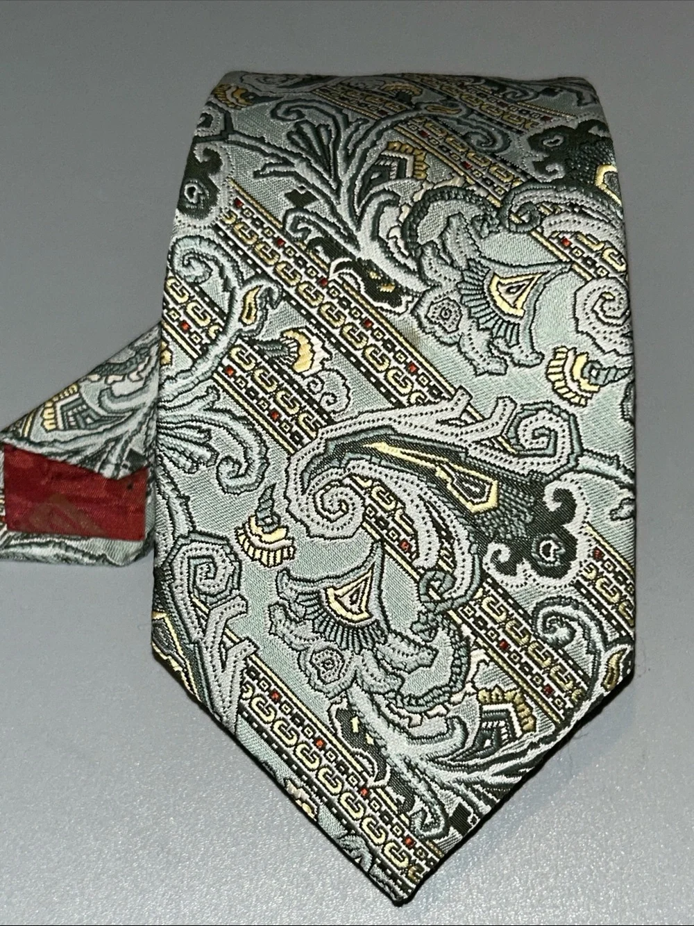 Men's Jacquard Paisley Pattern Silk Tie in Light Green with Gold Accents